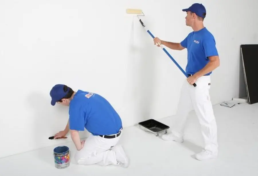 Come preparare una stanza prima di iniziare a dipingere